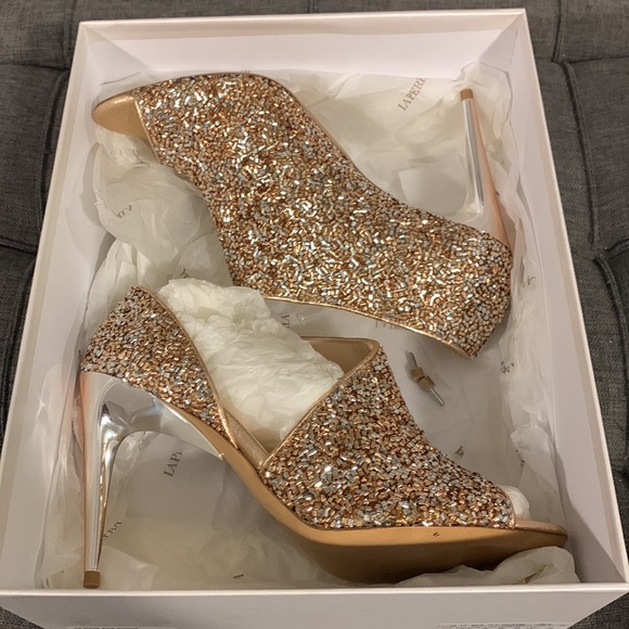 La Perla Gold and Silver Metallic Heels - Picture 7 of 7